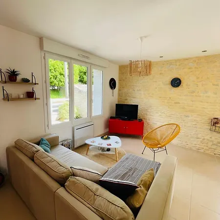 La Belle Beachside Garden House